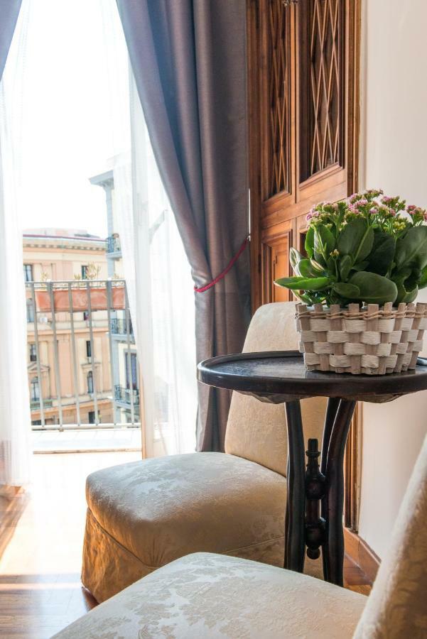 Apartament La Terrazza Di Roberta Neapol Zewnętrze zdjęcie